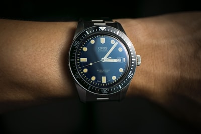 vaquest's tweet image. Photo By 13on | Unsplash - via @Crowdfire  
 #winmoney #caraccessories #lightingled #creeled #cameraaccessories