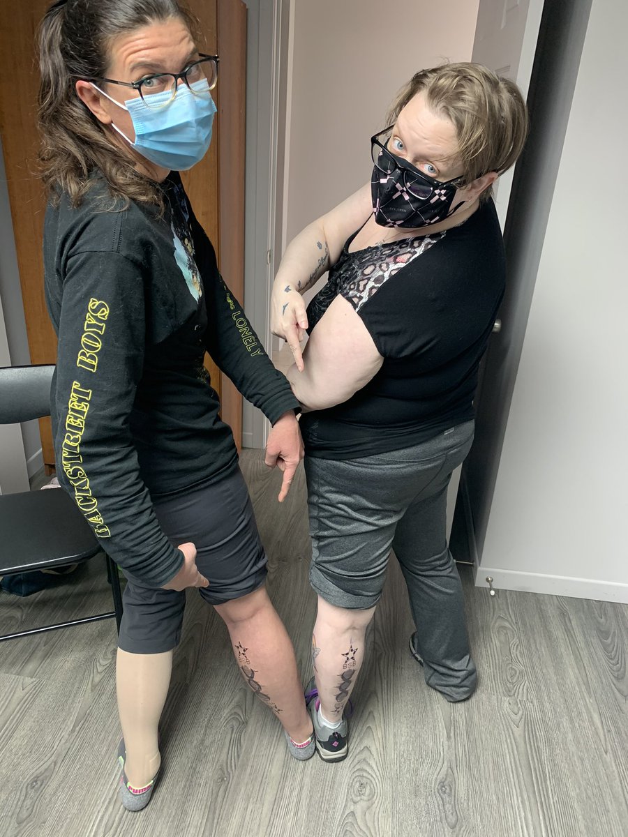 p_clair_de_lune's tweet photo. Today was a special day for me and my Backstreet’s friend Laurie @pepsi_2602! Acoustic wave from #dontgobreakingmyheart in a DNA strand 🥰 Love @backstreetboys @kevinrichardson @howied @aj_mclean @nickcarter @brian_littrell 
#bsbmusic #BSBinMyDNA https://t.co/LIzxFyMsU9