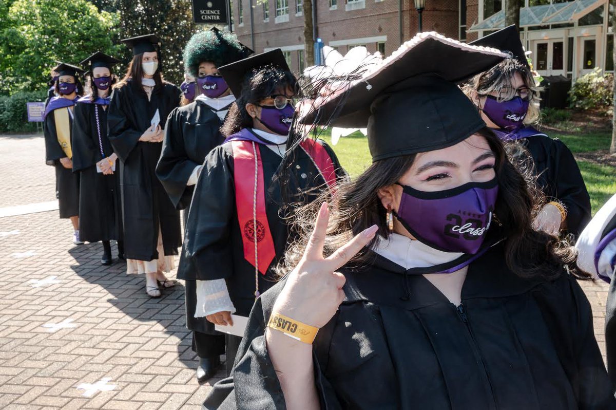 Agnes Scott College tweet media