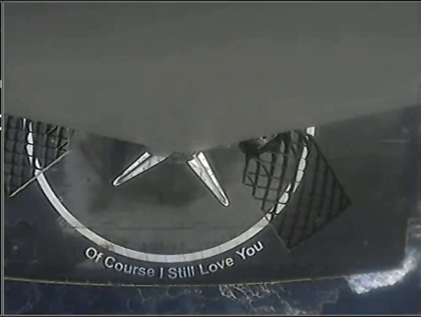 MikeSeeley's tweet image. This view = insane. #NotScienceFiction

Well done, #SpaceX.