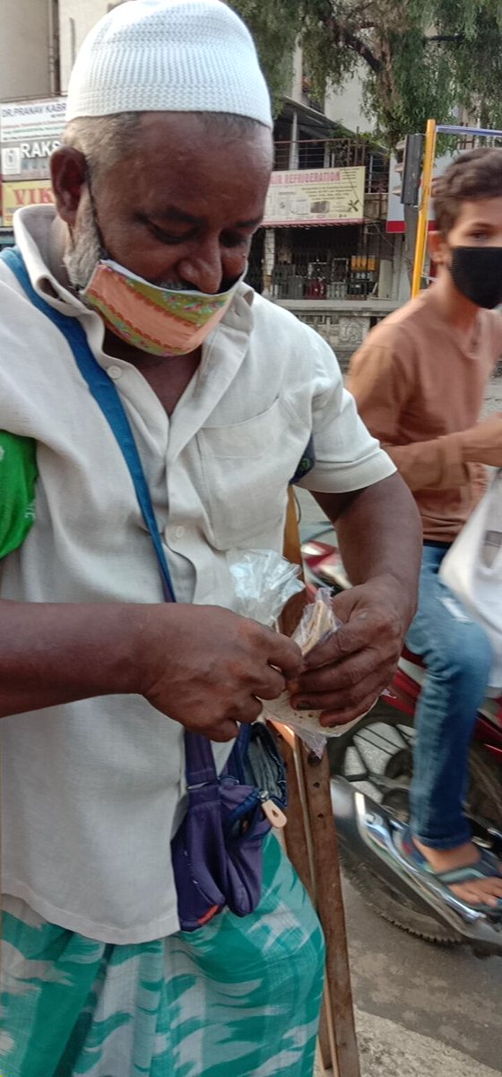 zaikoTiffinBox's tweet photo. If you want to help us to feed more people. Kindly do call us at 9324187742 or connect with @PayalGajiwala https://t.co/LysZZ2Y69w