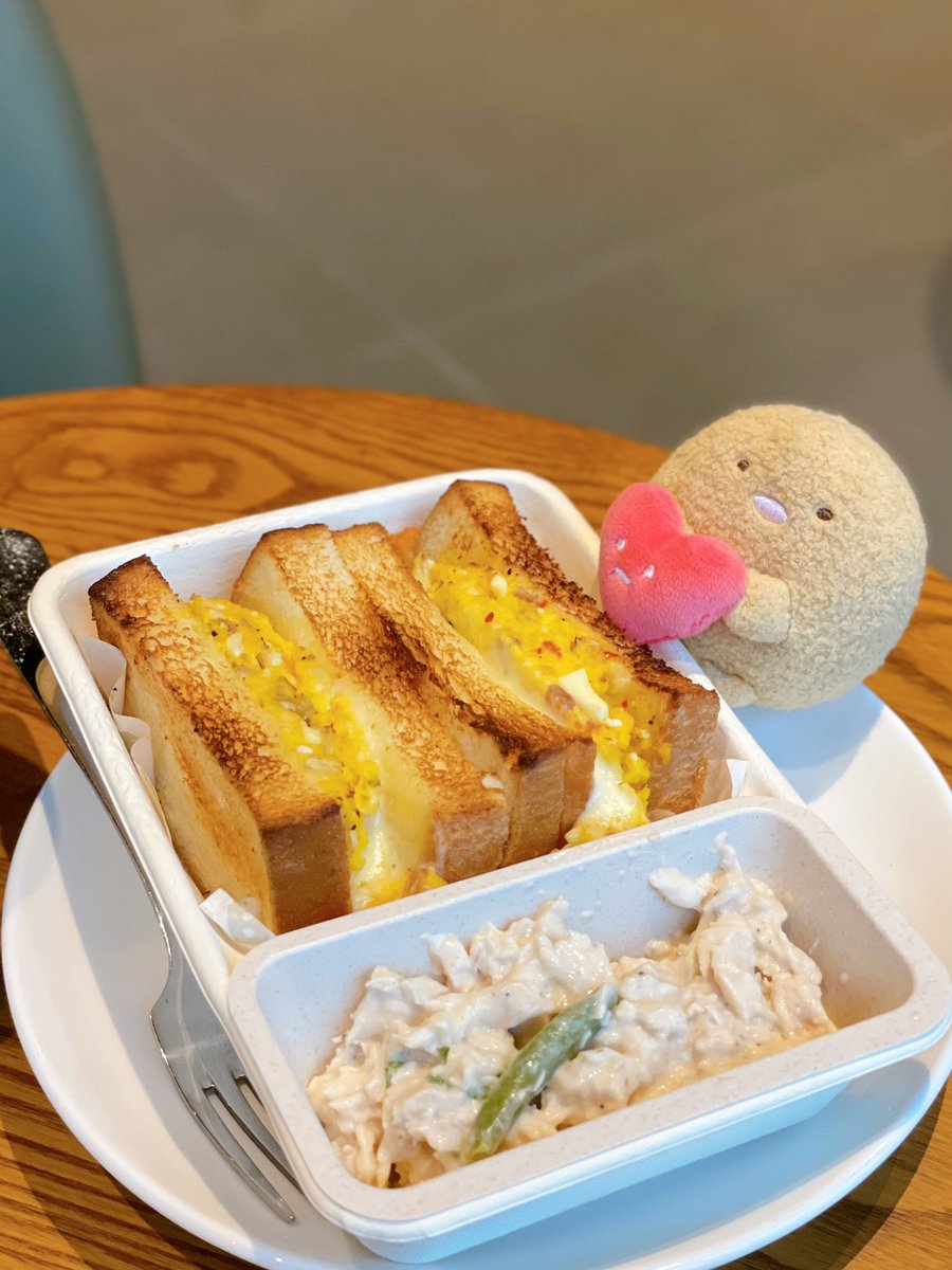 히히 기엽꾸만 ( ᵕ̤ ‧̫̮ ᵕ̤ )