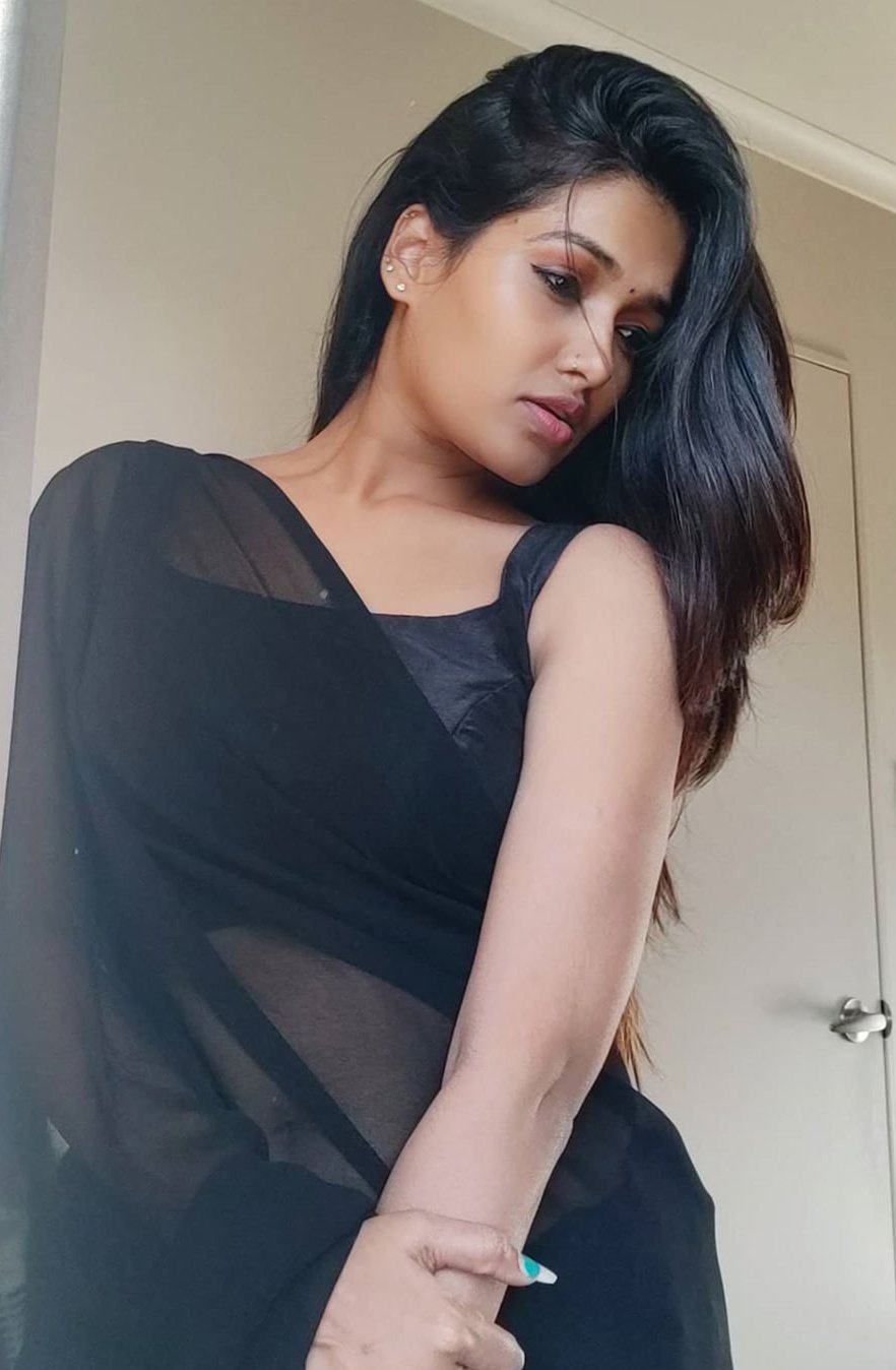 E1e7S7UVoAk6Pek?format=jpg&name=large