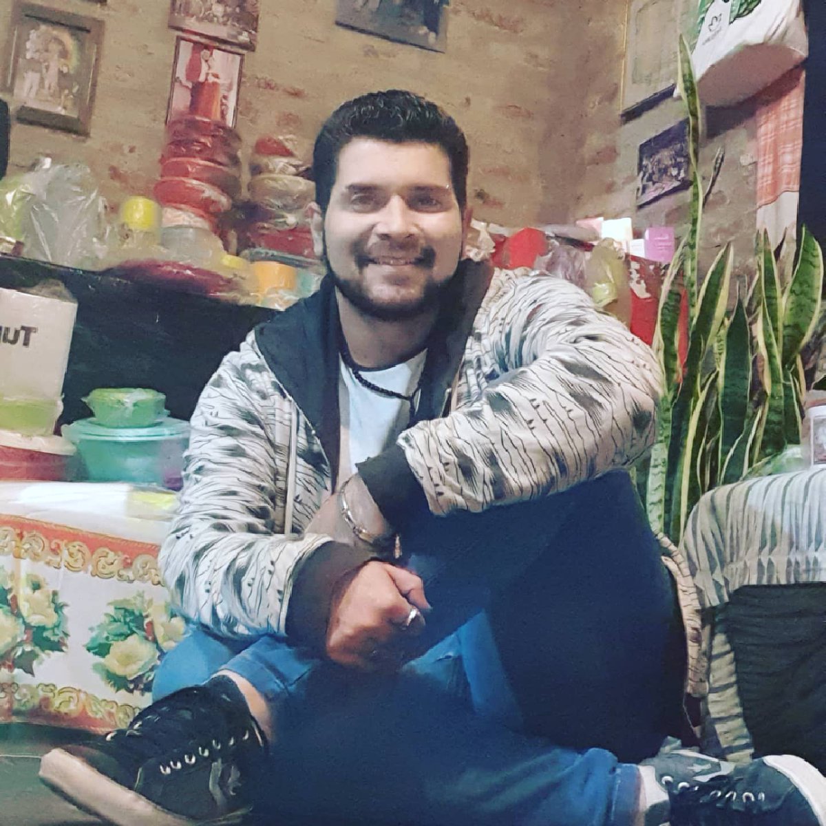 ZarateNanno's tweet photo. 😜 Simple 😜 https://t.co/bKsFuRodst