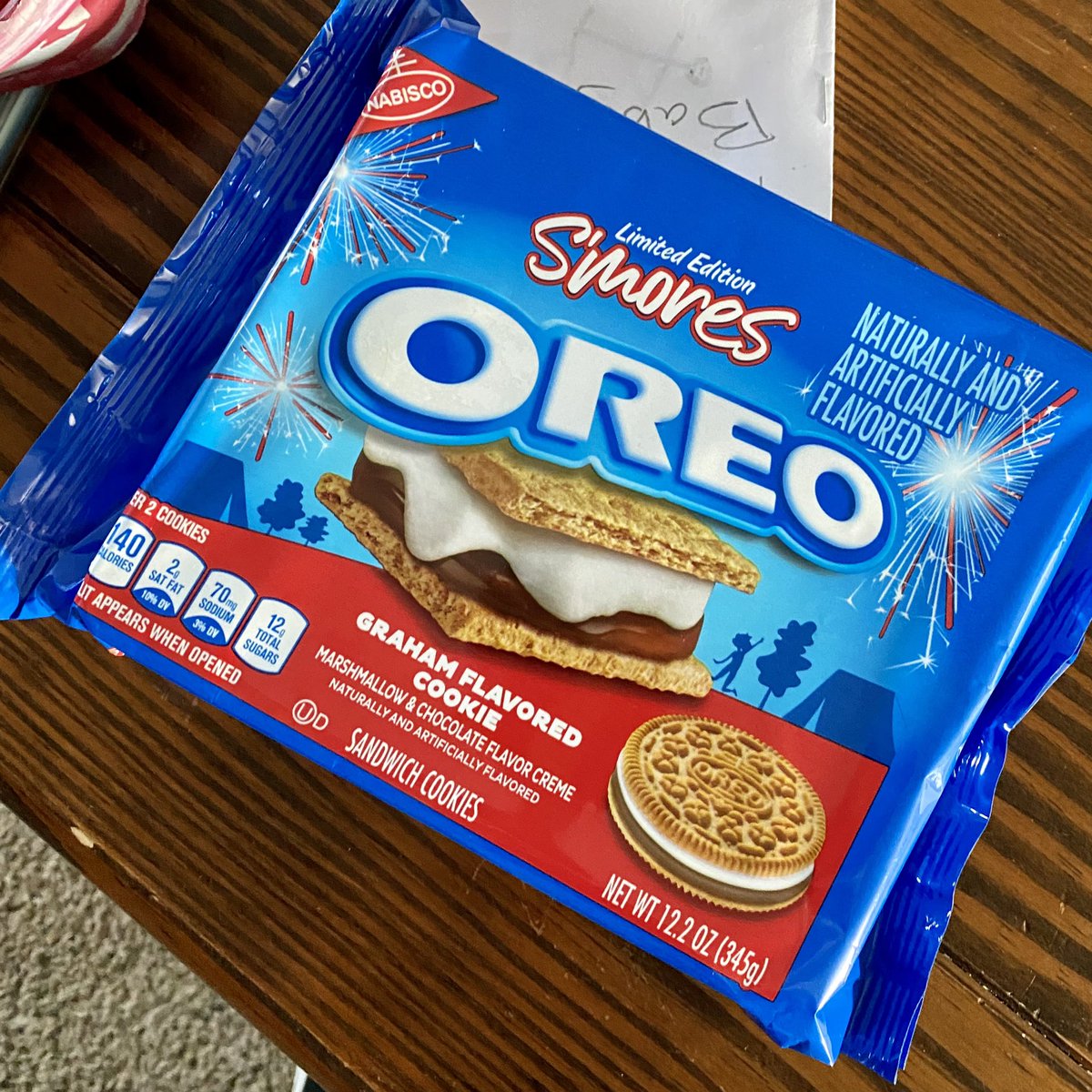 CMoneyKS's tweet photo. I love all my kid’s spouses the same, but when one of them buys me S’moreos when I’m visiting I love that one just a little bit more that day. #Smoreos #SmoresOreos #OreoSmores #HaysMerica #HaysKS https://t.co/56nSLKDgi5