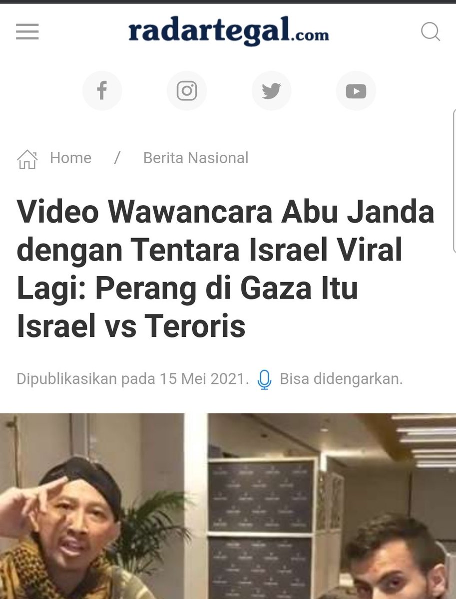 Naz_lira's tweet image. Mantan pesepak bola Perancis Eric Cantona mempromosikan kampanye donasi Pro-Palestina dari "Hoping Foundation". Penjualan barang2 spt kaos dan syal dimaksudkan utk membantu korban agresi Israel.

Sementara di Indonesia bintang otak koplak kampanye rakyat Palestine adalah teroris.