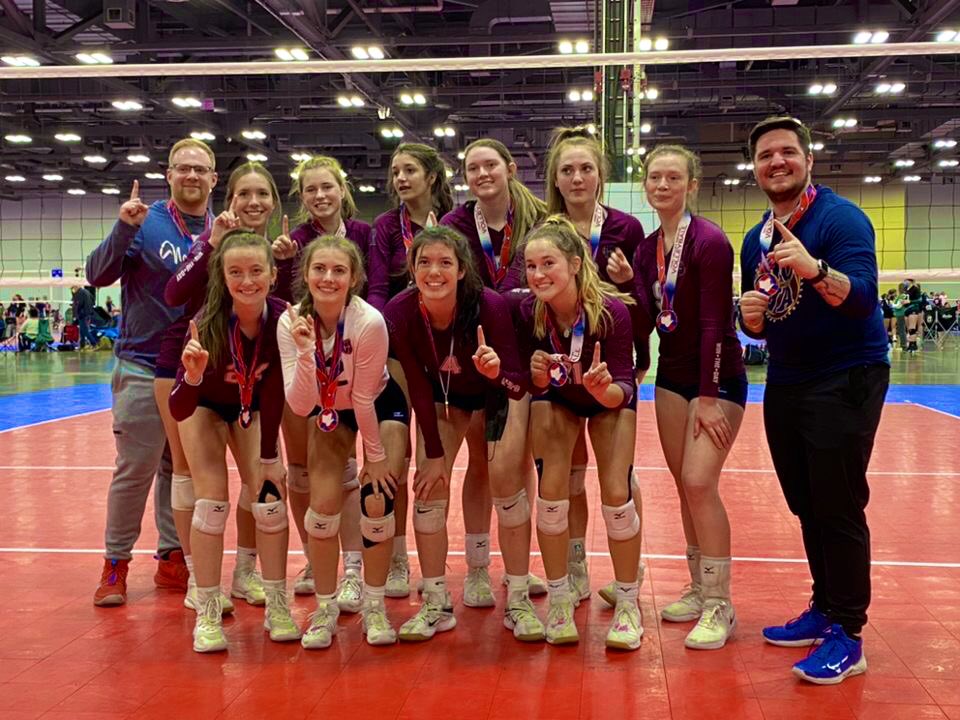 MOOREvBALL's tweet photo. The Tuesday/Thursday practice squad continues their run! 15G is proud to join 14G and 16G atop the OVR!!!
Super proud of these girls and all the work they’ve put in all year. Time to celebrate a little and then get back to work. @NOVAJuniors #WintheDay #NextStopOrlando https://t.co/iqBI8vIrUQ