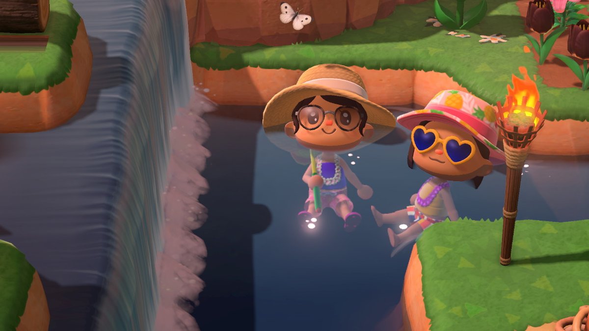 moods_pure's tweet photo. Water parties!! #puremoodsisland #bestglitchever #hotglitchsummer #AnimalCrossing #ACNH #NintendoSwitch https://t.co/VKLaiDHMdm