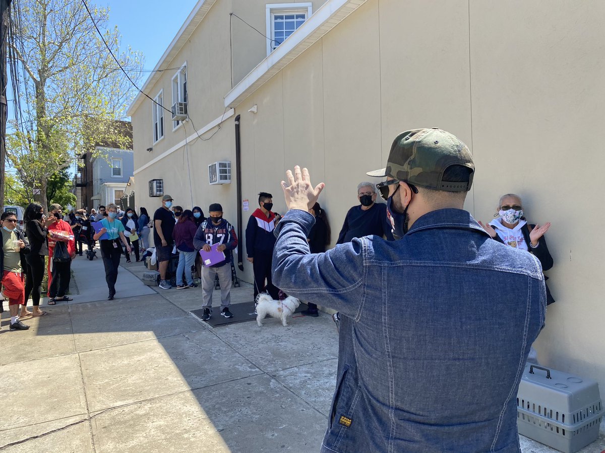 FranciscoMoyaNY's tweet photo. The PUParazzi were out today!!! Thank you to the amazing staff of @nycacc for taking great care of my furry neighbors, getting them vaccinated and providing dry food. Everyone left *feline* better.
๐ถ ๐ธ๐ฆฎ๐
#PetVaccination
#petfooddistribution
#dogvaccination
#catvaccination https://t.co/7iLpmSZpU4