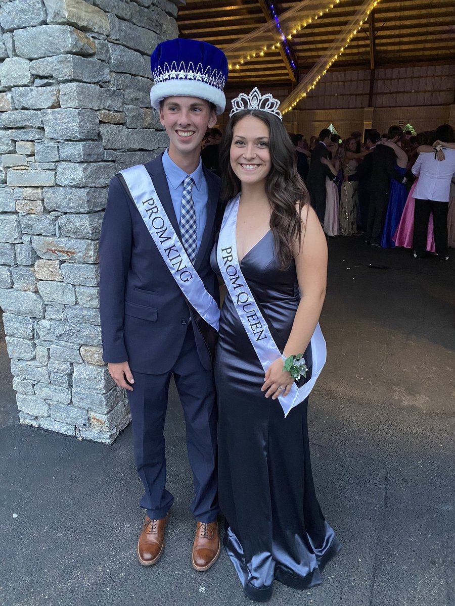 EmilyDoblinger's tweet photo. Congratulations to our Homecoming King and Queen, Prom Court, and our 2021 Prom King and Queen! https://t.co/6C6DfV6lJp