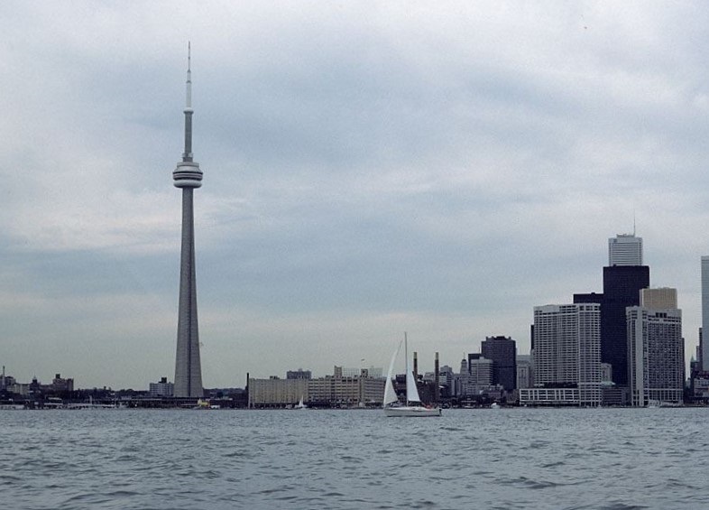 TorontoPast's tweet photo. Toronto Past and Present: 1979 vs 2019. I shot a series of photos from the islands in 2019. Wait till you see the wide angle shots from the west end! (Toronto Archives) #toronto #torontopast #torontopastandpresent #torontoskyline #torontophoto https://t.co/wEIM7Rjvto