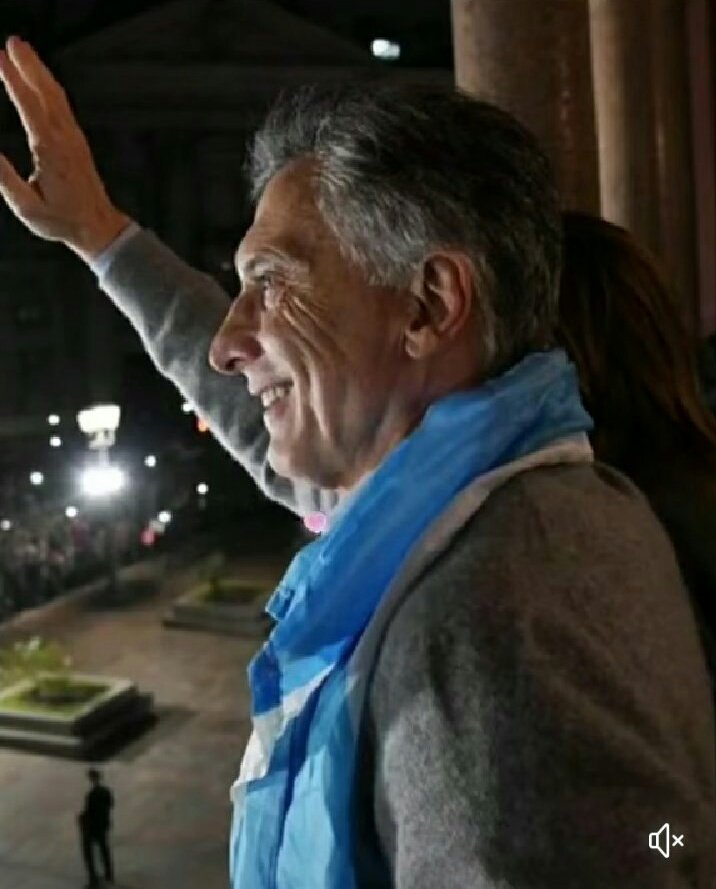 elcoya1977's tweet photo. Un segundo tiempo con vos!!!

Y que vengan de a 1 millón!!! https://t.co/Tl5wSlCc1T