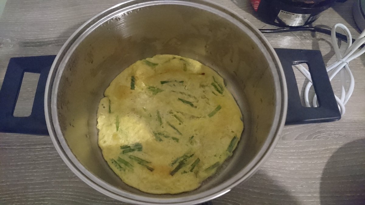 heavensbacteria's tweet photo. Telur dan daun kucai
#simpleandyummy https://t.co/g4OJNm1xca