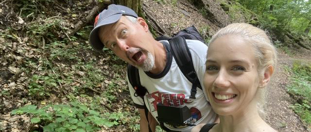 SteveHiker2's tweet photo. With @NestyXXX at Rám-szakadék https://t.co/4achSaiBIC