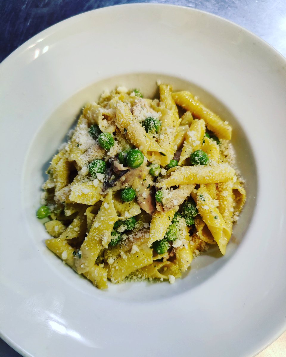 LaBuca1's tweet photo. It’s the Alla Panna you’re all raving about! Perfect for your patio or soon to be ours ☀️☀️ #allapanna #garganelli https://t.co/pjrWMetjzQ
