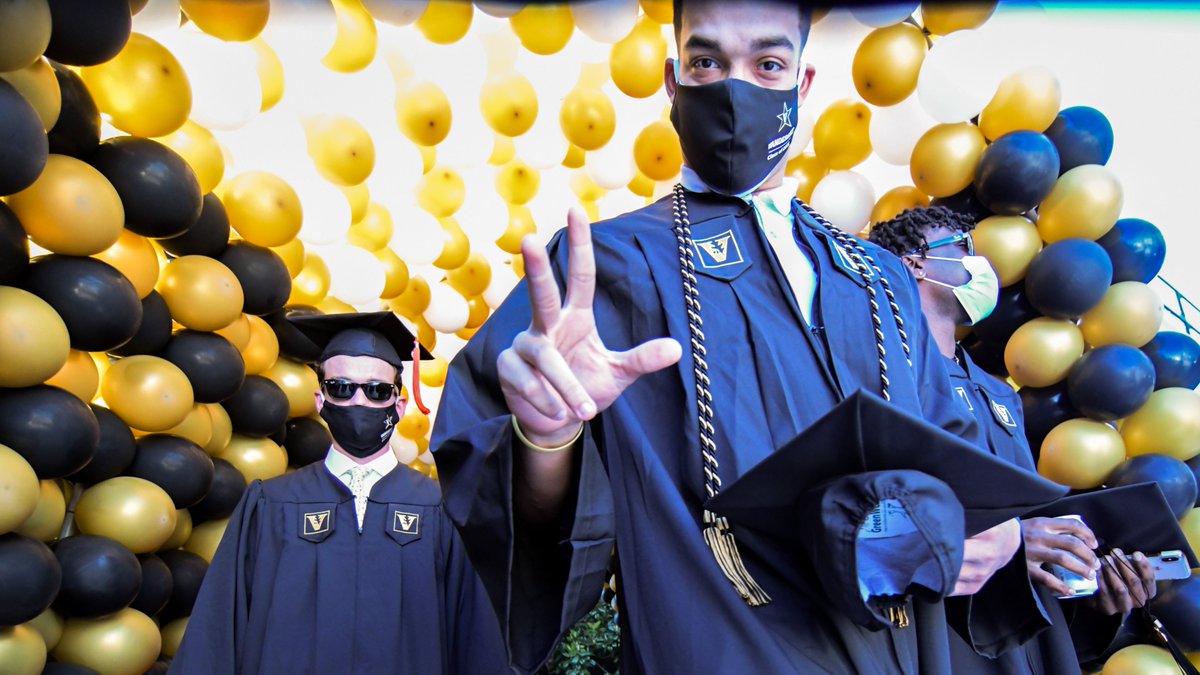 Degrees in hand. 🎓

#AnchorDown