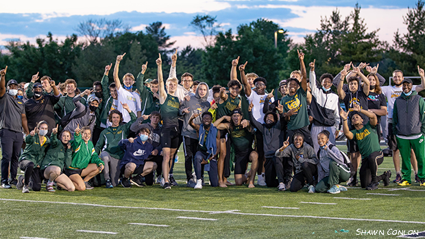 OHMileSplit's tweet photo. The team from Sycamore earned the men's team title and took 4th place in the women's standings at the Greater Miami Conference Championships.

- Meet Photos ➡ https://t.co/xQvhA6W7S1 https://t.co/Iu6qDVuKsk