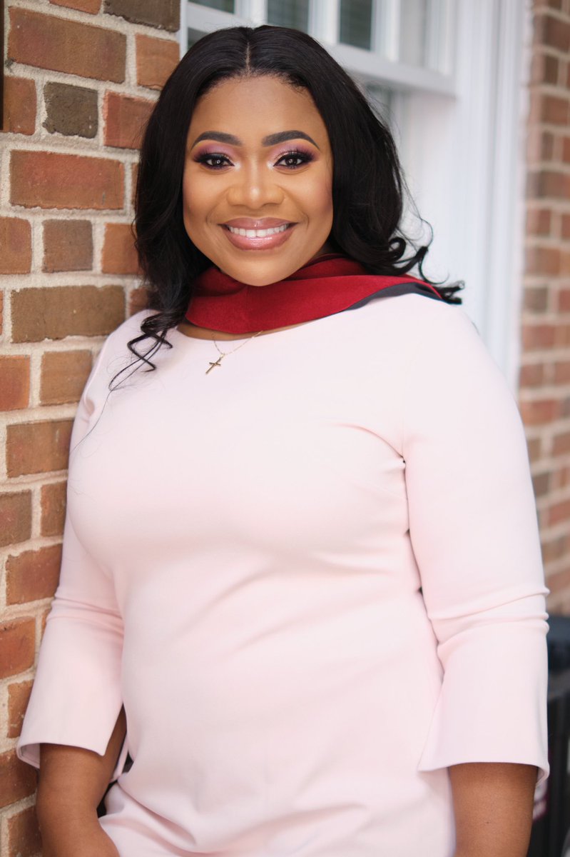 NewsWithChrissy's tweet photo. One thing for certain, two things for sure. I’m blessed and I’m educated x2 🐓🤙🏽 #educatedblackwoman #ForeverToThee https://t.co/8nHoXJ9aPf