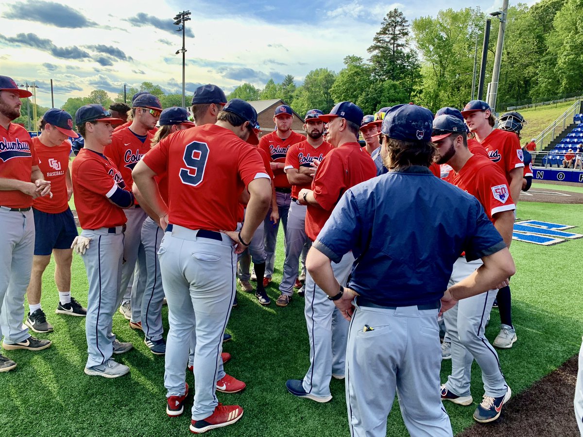 CSUCougarsBSB's tweet photo. Decent day at the park. ☀️😎

#GoCSU 🐾 https://t.co/kcxNmEWZrW