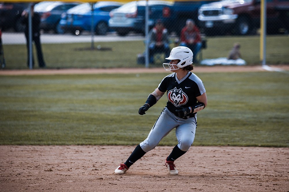 SCSUHUSKIES_SB's tweet photo. Congratulations to @KeatingMaya  who was named to the NSIC All-Tournament team earlier this afternoon!

Maya ends her Huskies career hitting .500 at the conference tourney with six hits and two runs in four games!

#unleashSCSU #NSICSB #SCSUHuskies https://t.co/7ibXRy1ony