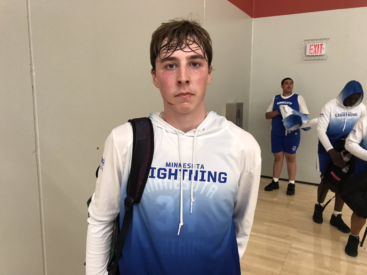 RyanJamesMN's tweet photo. Lightning Dunham 64 Next Level Grind 57 final.

@MNLightningAAU: Kayden Rodrick
16pt, Parker Dunham 16pts, TJ Collins 15pt (3 3ss)

NxL: Grayden Hutchinson 17pt (4 3s)

@PHCircuit #PHMidwestShowdown https://t.co/Hf9jj4OuOX