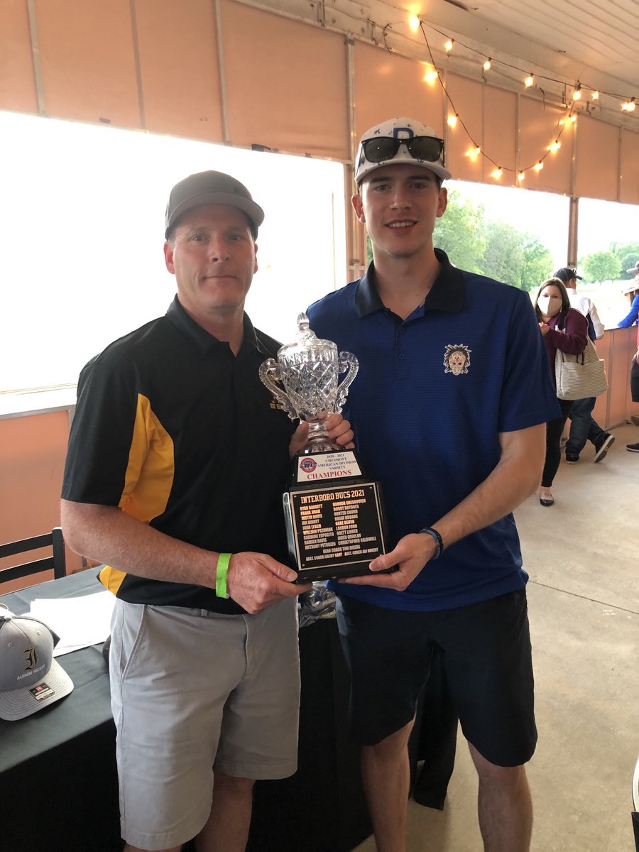 Interbucshockey's tweet image. A big shout out to everyone who came to the inaugural Jerry Nyhus Interboro alumni golf outing. Thank you to all the sponsors! Coach Aikens proudly shows off varsity’s championship trophy to Flyers goalie Carter Hart.