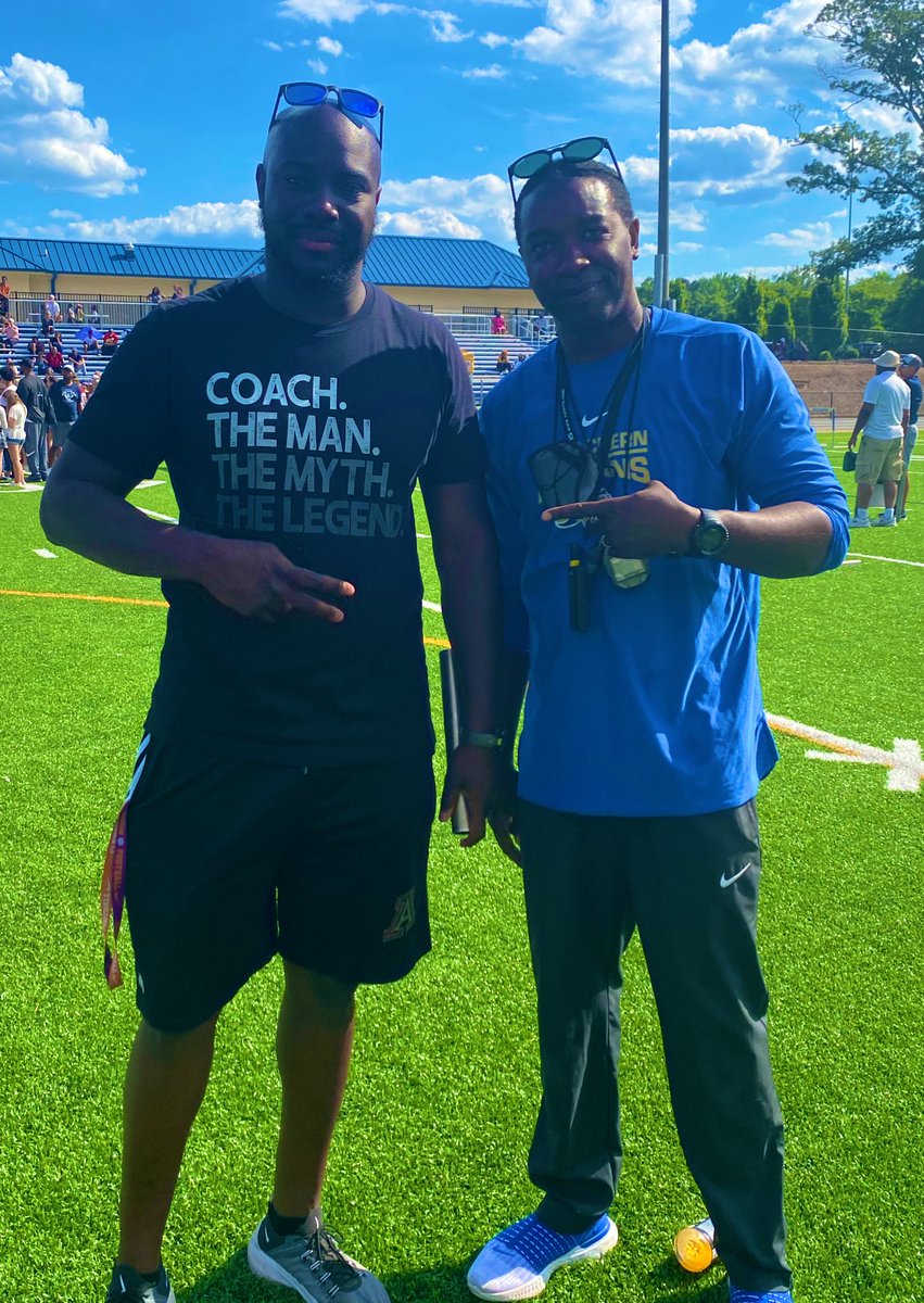 CoachCed_400's tweet photo. Congrats to Coach Merine and the men of Alpharetta HS for winning the 7A state championship!!!! https://t.co/6aj3l1gE4B