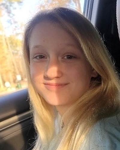 The #FBI is helping our law enforcement partners search for 12-year-old Olivia Green, who disappeared from Powhatan, Virginia, on May 13. Olivia was last seen wearing a black hoodie. If you see her, call @FBIRichmond at 804-261-1044. @MissingKids ow.ly/EbSg50ENCwM