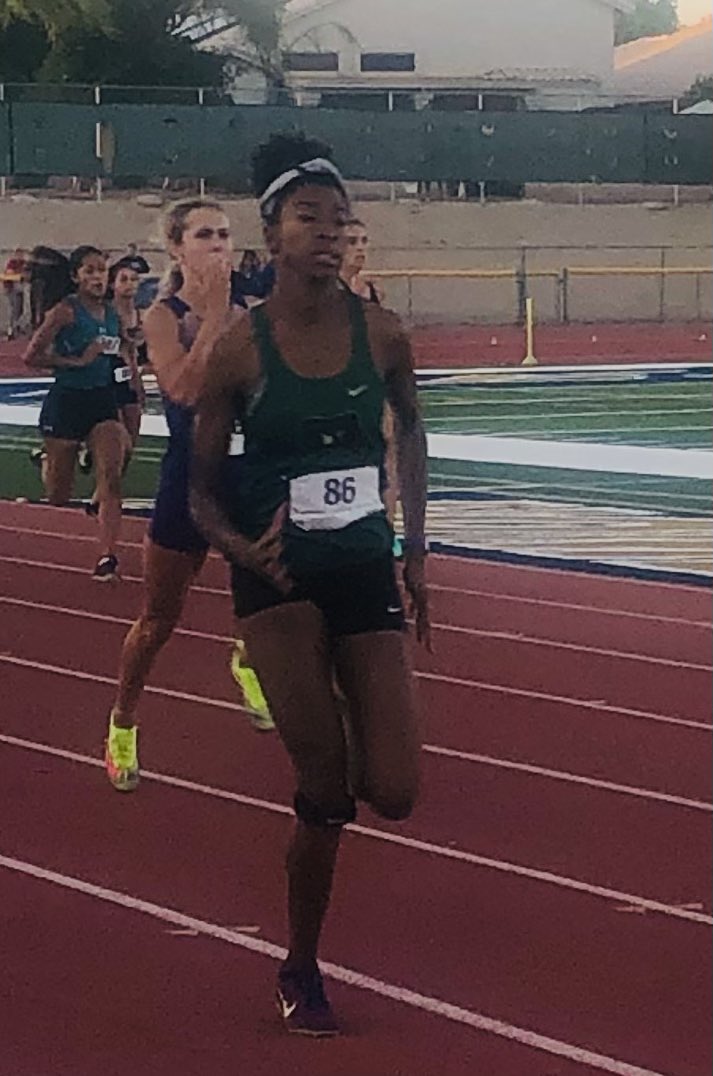 Basha Bear Trenell Harris competing in the 400m finals.