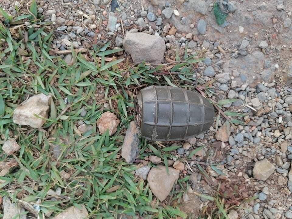 Scarlett-Mon (@scarlettmon1) on Twitter photo Mindat, Chin State
Under Siege
War Crime Alert
#WhatsHappeningInMyanmar #whatshappeningibmindat
#StopTerrorism <a href="/clarissaward/">Clarissa Ward</a> <a href="/RapporteurUn/">UN Special Rapporteur Tom Andrews</a> <a href="/UNGeneva/">United Nations Geneva</a> Mindat, Chin State
Under Siege
War Crime Alert
#WhatsHappeningInMyanmar #whatshappeningibmindat
#StopTerrorism <a href="/clarissaward/">Clarissa Ward</a> <a href="/RapporteurUn/">UN Special Rapporteur Tom Andrews</a> <a href="/UNGeneva/">United Nations Geneva</a>