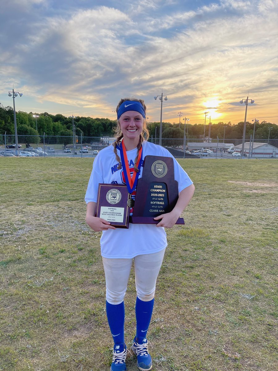 FryeElite's tweet photo. Couldn’t be prouder of our 3A NCHSAA State Champ &amp; MVP @dugginsIsley!! Way to #BeElite! https://t.co/OXkx2ZnCnk