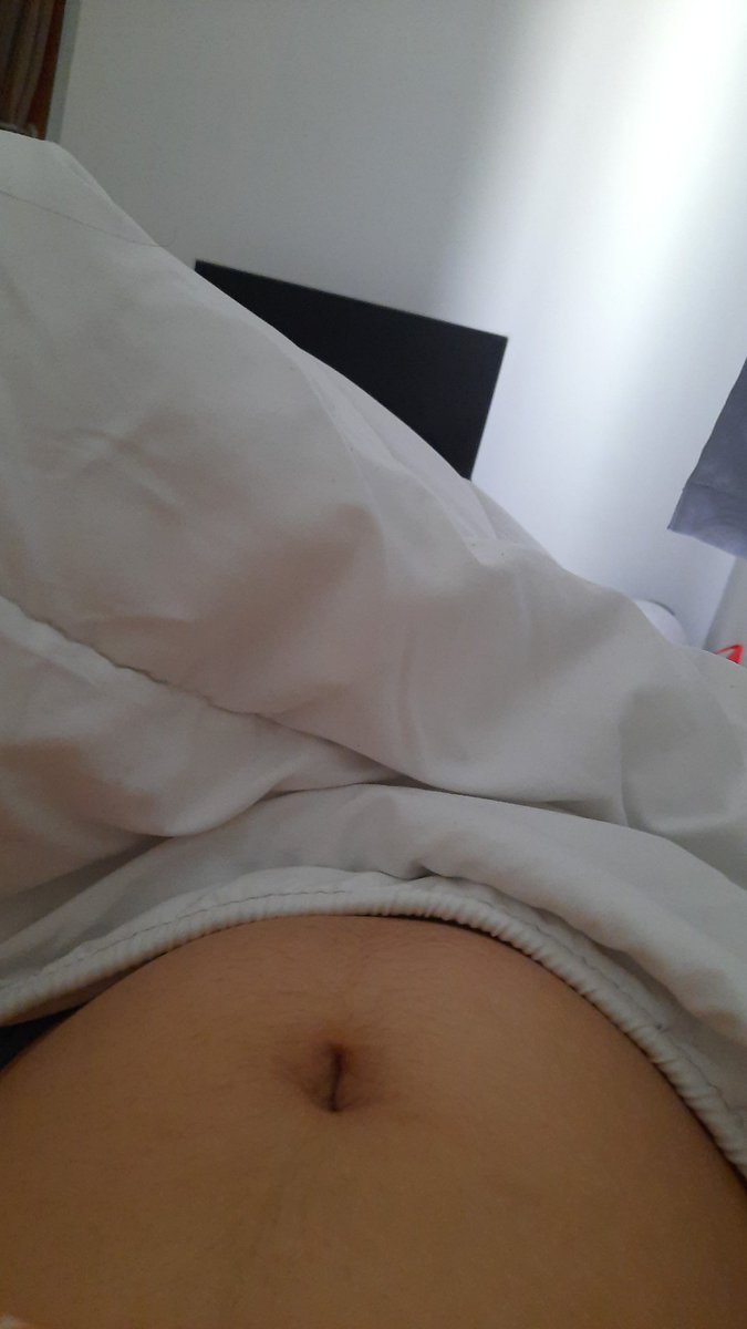 Baru tidur jam 3, trus nendang nendang.. jek teler ibu mu mas 🥲