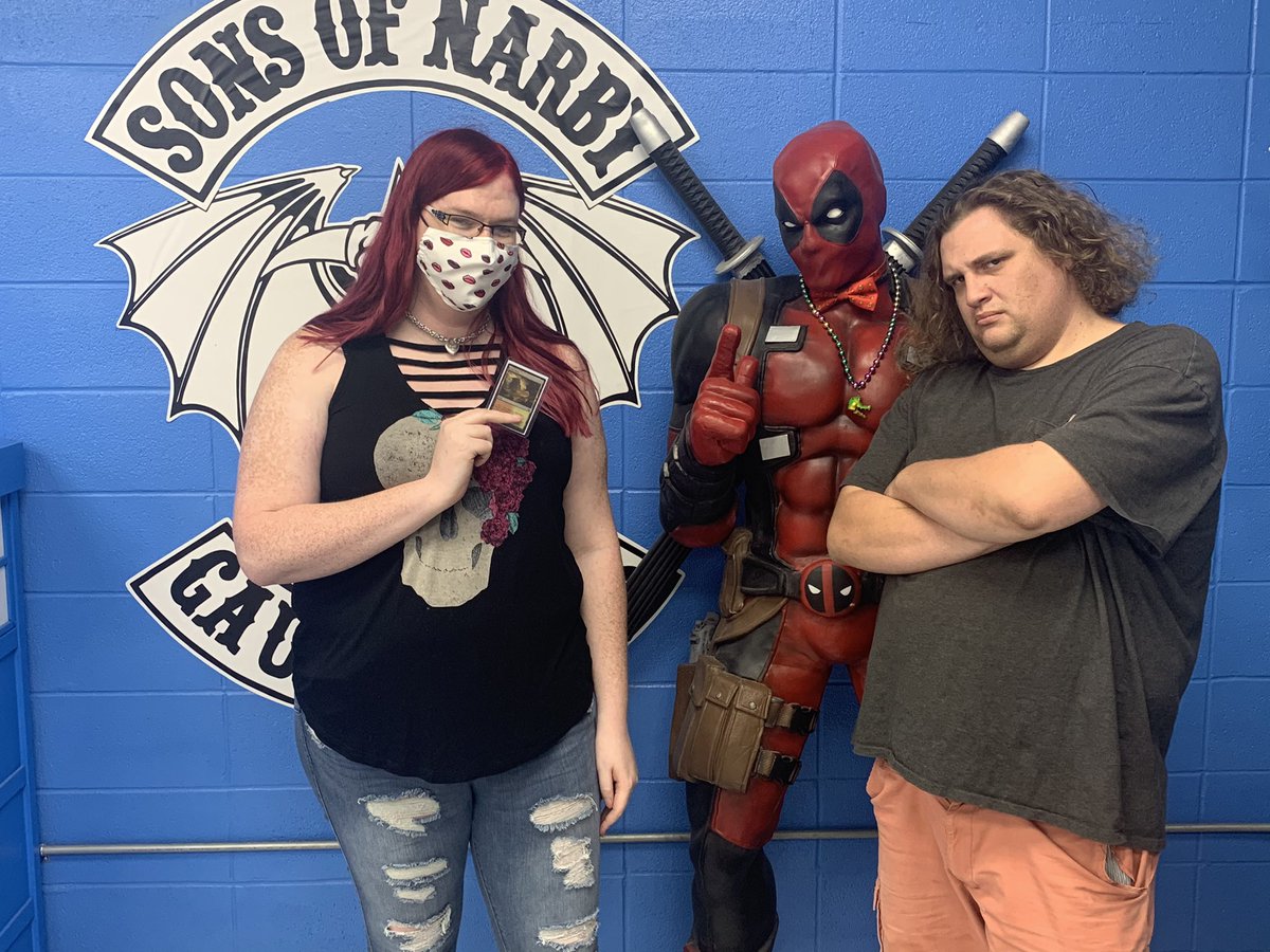 Congratulations Abigail Coulter for smacking the Famous Amos around to win this week’s Modern 1K Playtest tourney, and a sweet foil Arid Mesa!