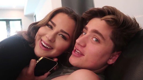 martinezyemivan's tweet photo. Díganme que esto no es mentira 🥺 #TEMILIOFOREVER #temilio
Estoy tan feliz 😞se me ha completado el corazón @emartineeez @TessaBrooks https://t.co/bIhGPaxcEG