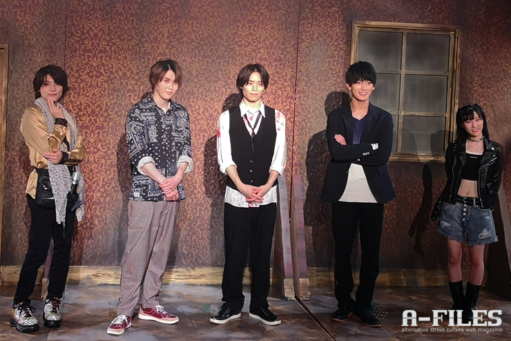生観劇、生配信を同時に行う2021年、舞台『Another lenz』2021年5月15日(土) 〜23日(日) 新宿FACEで開催。初日ゲネプロ後に行われた取材の模様を公開。a-files.jp/anotherlenz.ht… #太田将熙 #菊池修司 #碕理人 #北澤早紀 #伊崎龍次郎
