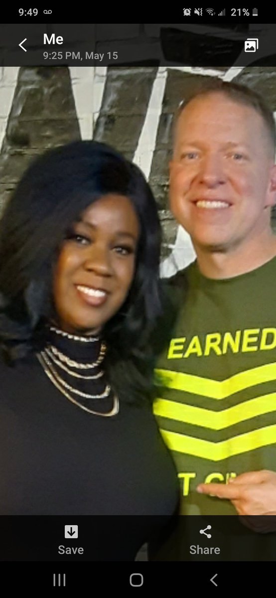Jessica35405156's tweet photo. #Texas! Met one of my favorite comedians!!!
Thank you for keeping my community laughing!!!! https://t.co/E5H97dZZrg