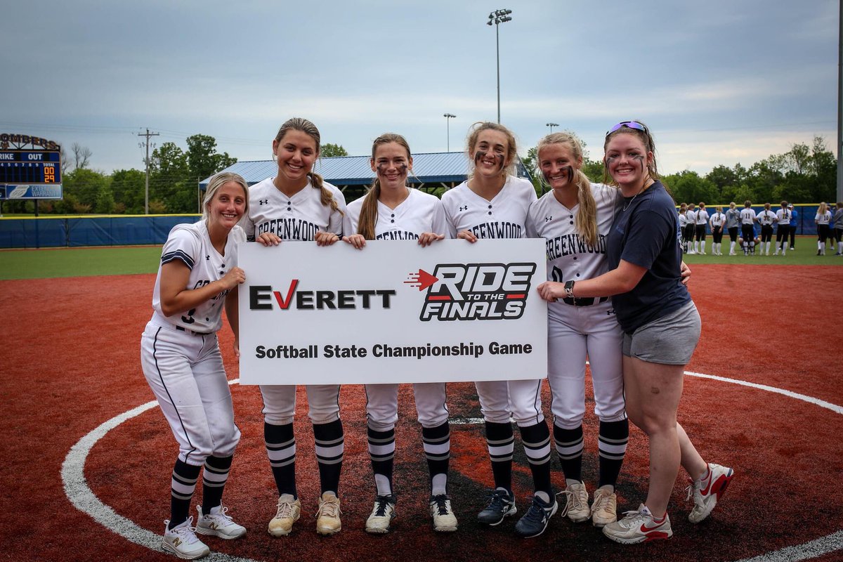 PeggyRoweps's tweet photo. Congratulations Lady Bulldogs 🥎@tim_radio @RonnieSockey @StephaniePossa5 @ally_sockey @HavenClements @KFisher21 https://t.co/D9h26LWaxi
