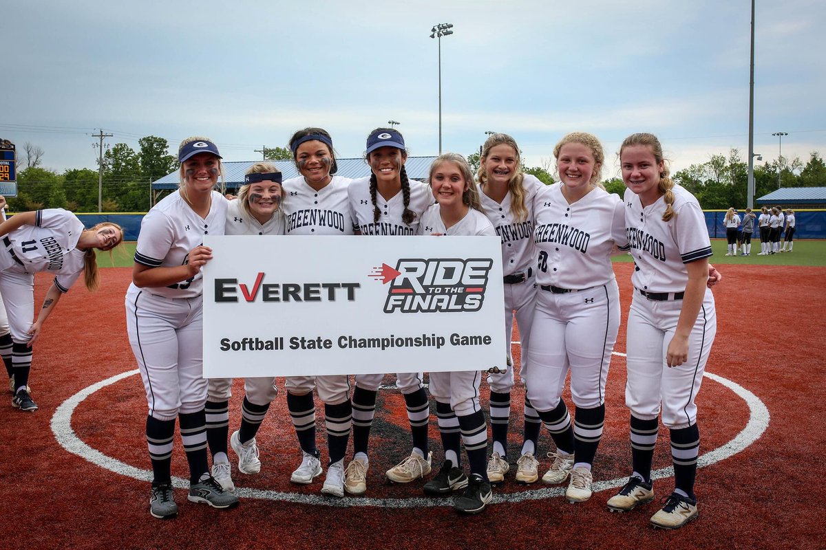 PeggyRoweps's tweet photo. Congratulations Lady Bulldogs 🥎@tim_radio @RonnieSockey @StephaniePossa5 @ally_sockey @HavenClements @KFisher21 https://t.co/D9h26LWaxi