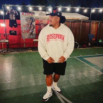 webb116's tweet photo. #NewProfilePic https://t.co/zRJW0t9Qa2