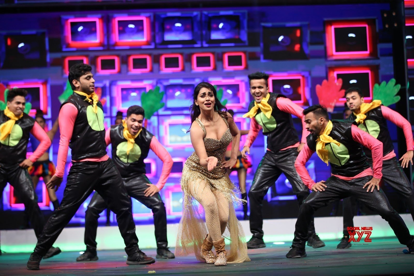 E1eqfkbVkAIttMS?format=jpg&name=large