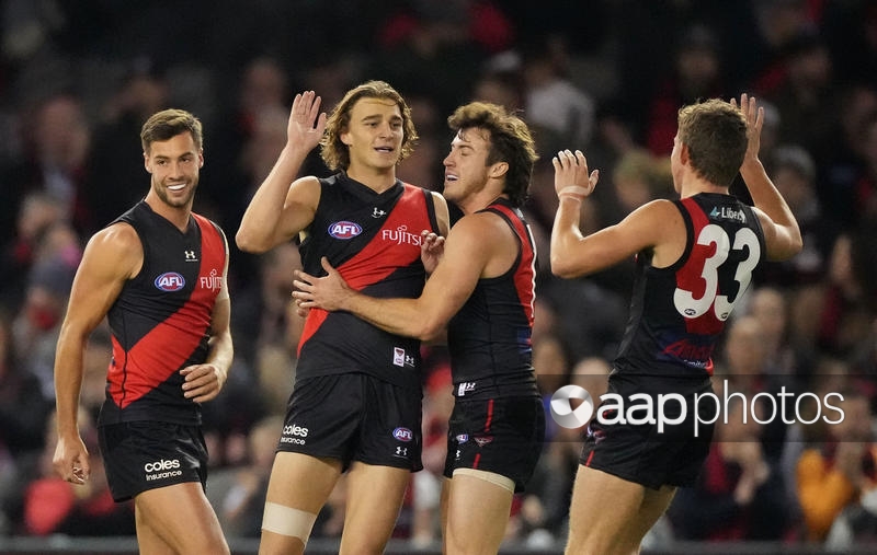 Pix: Afl Bombers Dockers https://t.co/3jFz7yN4Zl https://t.co/5ta5T4MuRE