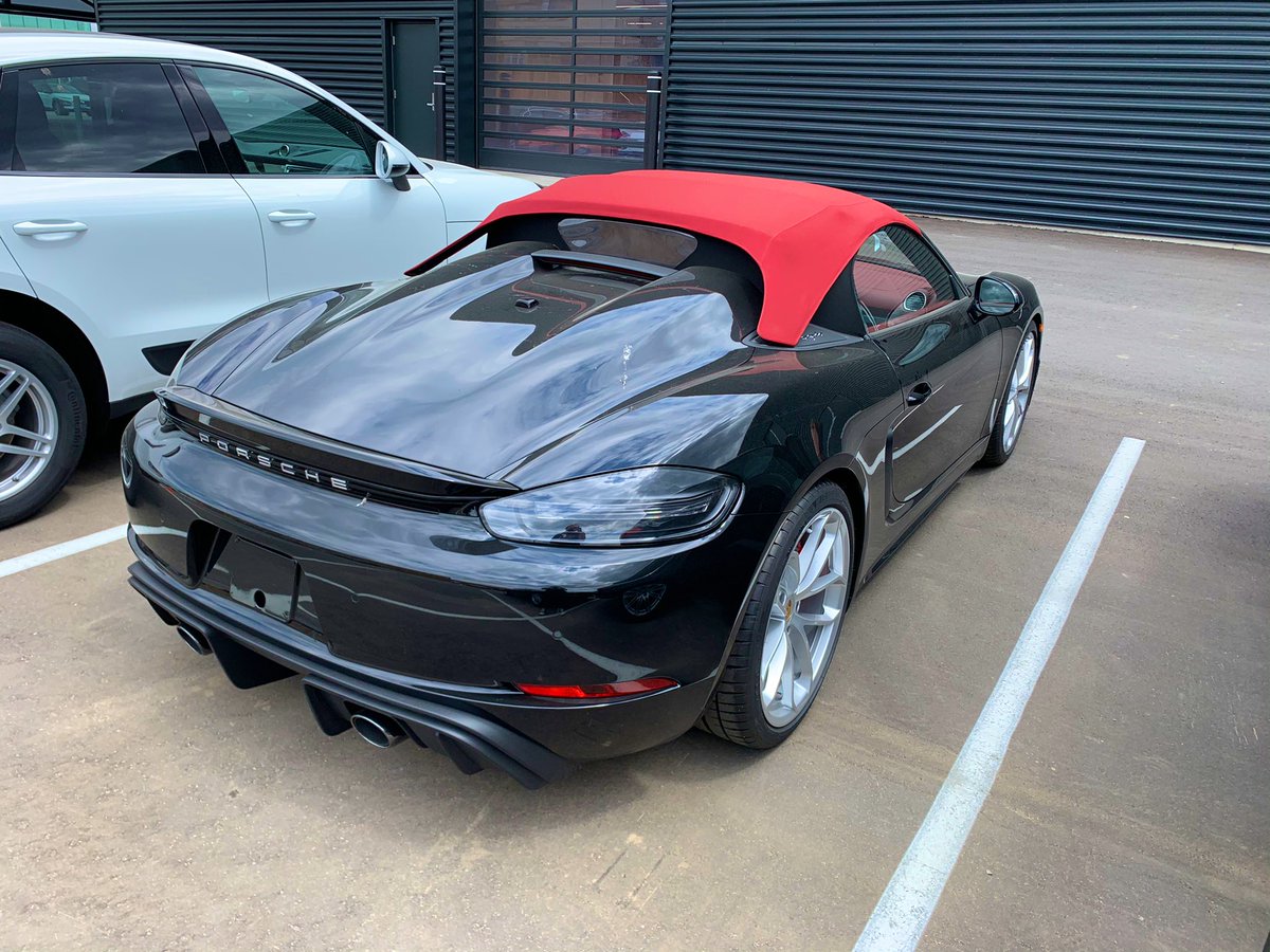GoodEnoughAuto's tweet image. Drove a couple hours today to check out the Spyder in person (never seen one irl when I ordered mine). I am in even more in love and cannot wait for mine to eventually arrive.

(This is a different customers not mine incase that wasn’t obvious)