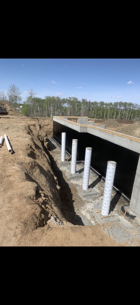 walstarC's tweet photo. Some really nice basements @walstarC waterproofed lately. Houses just aren’t small anymore. #constuction  #alberta #concrete #waterproofing https://t.co/6gOSZMxLXl