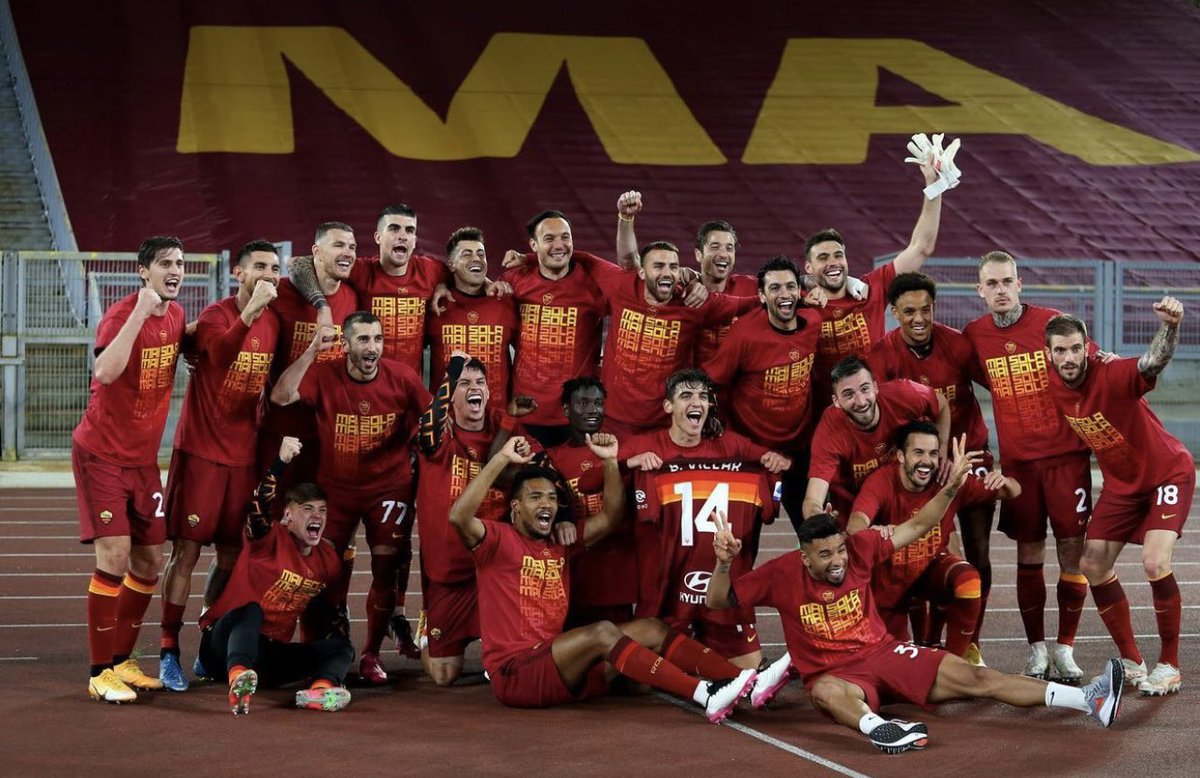 MAI SOLA 🟡🔴 <a href="/OfficialASRoma/">AS Roma</a>