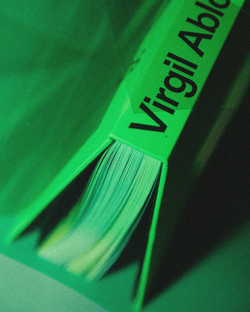 Footpatrol_ldn's tweet photo. Virgil Abloh. Nike. ICONS . A physical documentation that looks back at the finer details between the collaboration of the original The Ten and more. Available in-store, priced at £60.  #NikeOffWhite #VirgilAbloh #Taschen #NikeTheTen https://t.co/x3uGIcMO3d