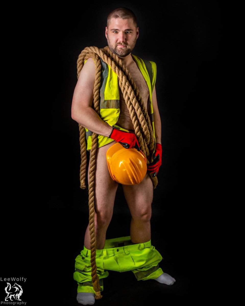 RatchetK_9's tweet photo. First teaser pic of the new batch from my latest shoot with @LeeWolfyPhoto 

Let's say, 50 likes and 20 retweets and I'll remove the hard hat 😈😉
#ConstructionBear
#photopup https://t.co/MLjxuhPvC1