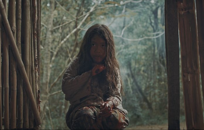 Judul Film Hantu Malaysia : Pada tahun 2000, sekelompok mahasiswa