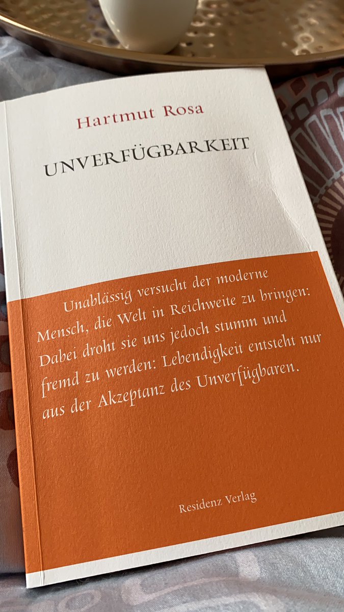 Karen hoffmann (@_karenhoffmann) on Twitter photo Nur wenn Dinge aller Art unverfügbar bleiben, können wir #Glück empfinden. Danke <a href="/HartmutRosa/">hartmut rosa</a> für ein wundervolles Buch. #Sonntagslektüre Nur wenn Dinge aller Art unverfügbar bleiben, können wir #Glück empfinden. Danke <a href="/HartmutRosa/">hartmut rosa</a> für ein wundervolles Buch. #Sonntagslektüre