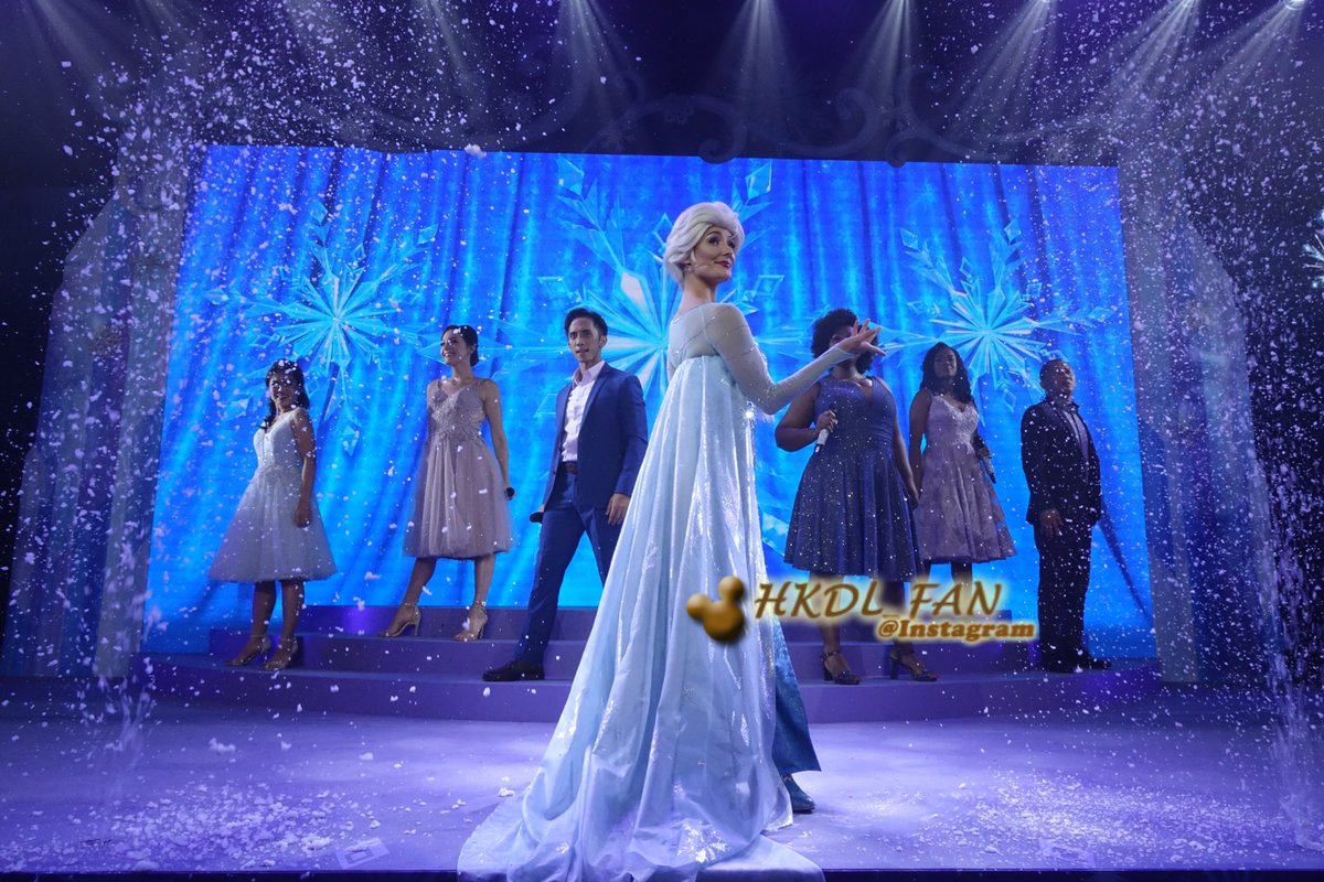 I don't care what they're going to say
Let the storm rage on
The cold never bothered me anyway

@ A Frozen Concert: From Arendelle and Beyond

#hkdl #hkdisneyland #disney #MagicAccess #Frozen