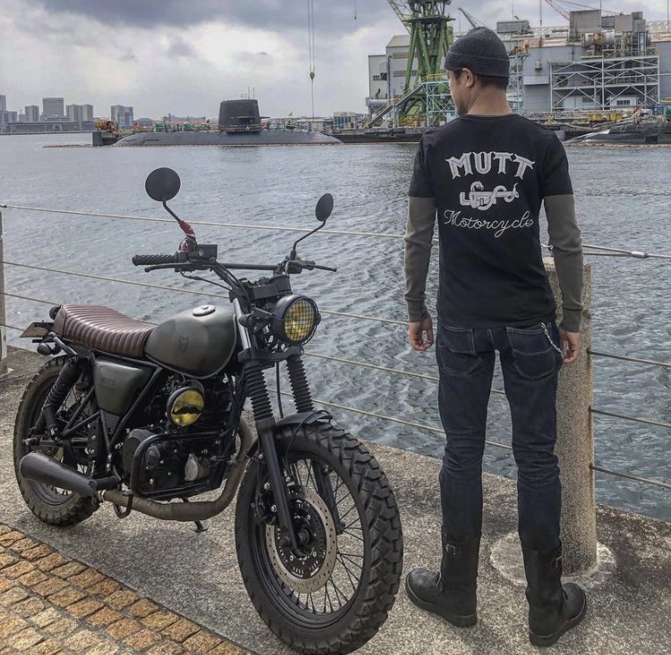 MUTTMOTORCYCLE1's tweet photo. Good photo share!
https://t.co/fk2y3HluYu
#akita
#fsr
#razarback
#muttcafe
#mutt #fatsabbath #mongrel #hilts125 #ヒルツ125 #mutters #muttmotorcycles #rs13 #モングレル #マットモーターサイクルズ #rs13125 #125bike #caferacer #カフェレーサー #mongrel125 #ヒルツ250 #mastiff250 https://t.co/cWT64aLMNV